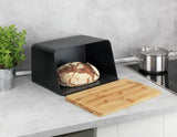 WENKO Kubo Panera con Tabla de Bambú, Versátil Panera con Tapa y Tabla de Cortar de Bambú Integrada, Caja de Almacenamiento de Alimentos, Almacenamiento de Pan Duradero, 35 x 20,5 x 26 cm, Cajas de Almacenamiento de Alimentos Negras/Naturales Naty Shop