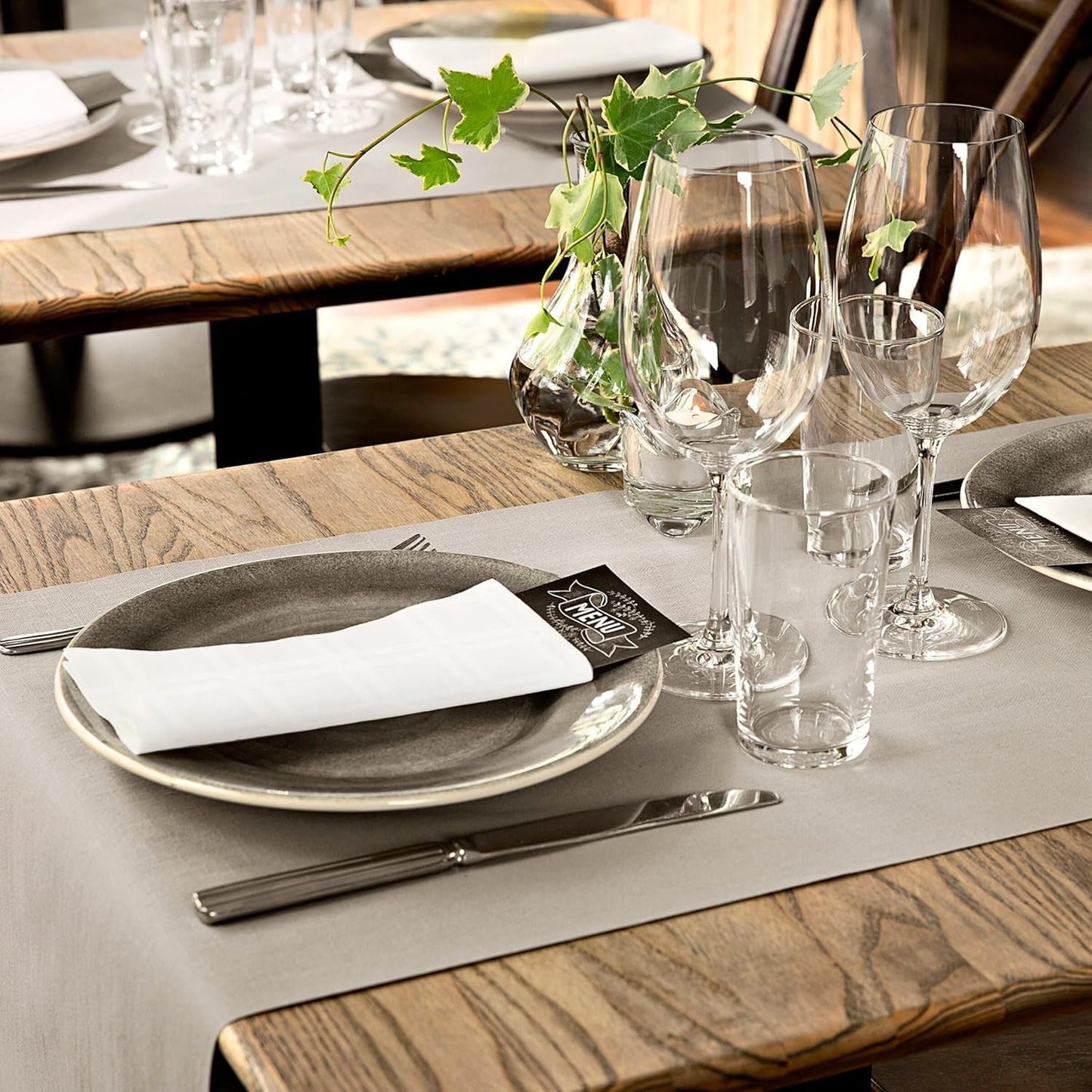 Servilletas de mesa Tork Linstyle blancas, pliegue 1/4, 19,5 × 19,5 cm, 14 servilletas ø50, 509410