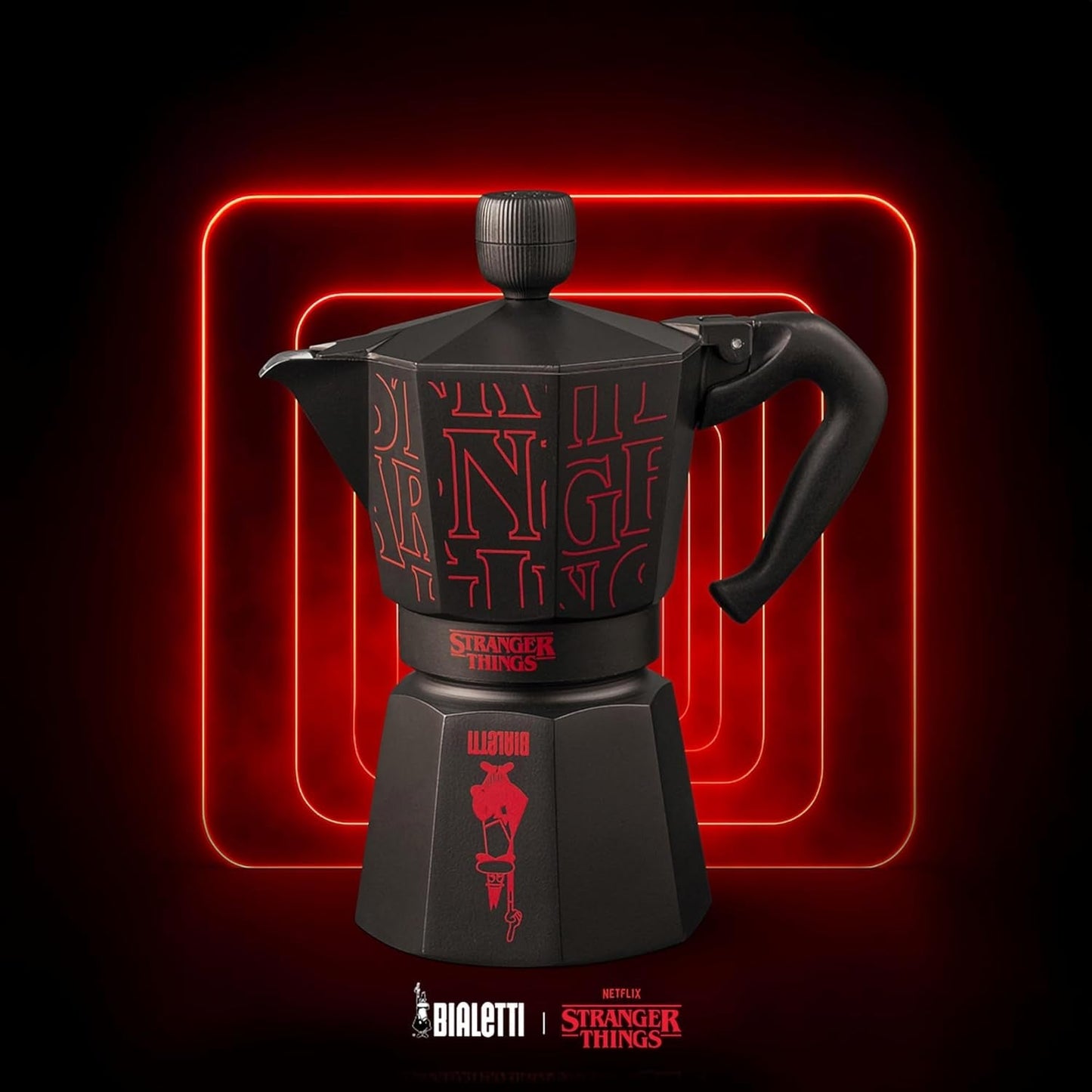 Bialetti Moka Express Stranger Things Cafetera de 6 tazas, botón musical con función de carga USB-C, no apta para placas de inducción, 6 tazas (270 ml), negra