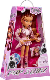 BRATZ Pop Starz Yasmin – Muñeca de moda con amuleto coleccionable, atuendo y accesorios musicales