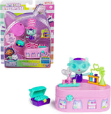 DREAMWORKS GABBY DOLLS HOUSE - Paquete de muebles Meerkätzchen Bobble Kitty, figura de gato con muebles y accesorios para casa de muñecas, a partir de 3 años