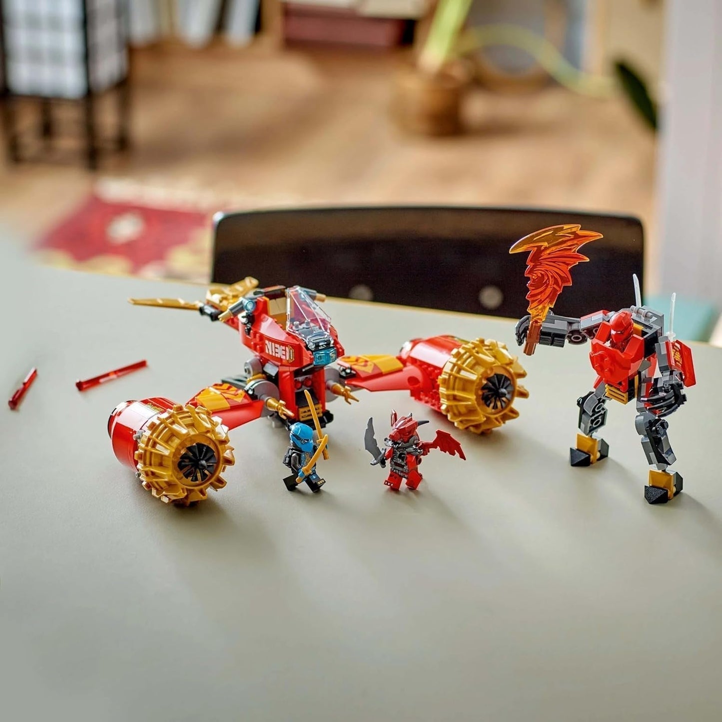 LEGO NINJAGO Robot Jinete de la Tormenta de Kai - Moto voladora de juguete con 3 minifiguras - Robot con cabeza, brazos y piernas móviles - Juguete de construcción - Regalo para niños y niñas a partir de 7 años 71830 Juegos de construcción Besuche den LEGO-Store