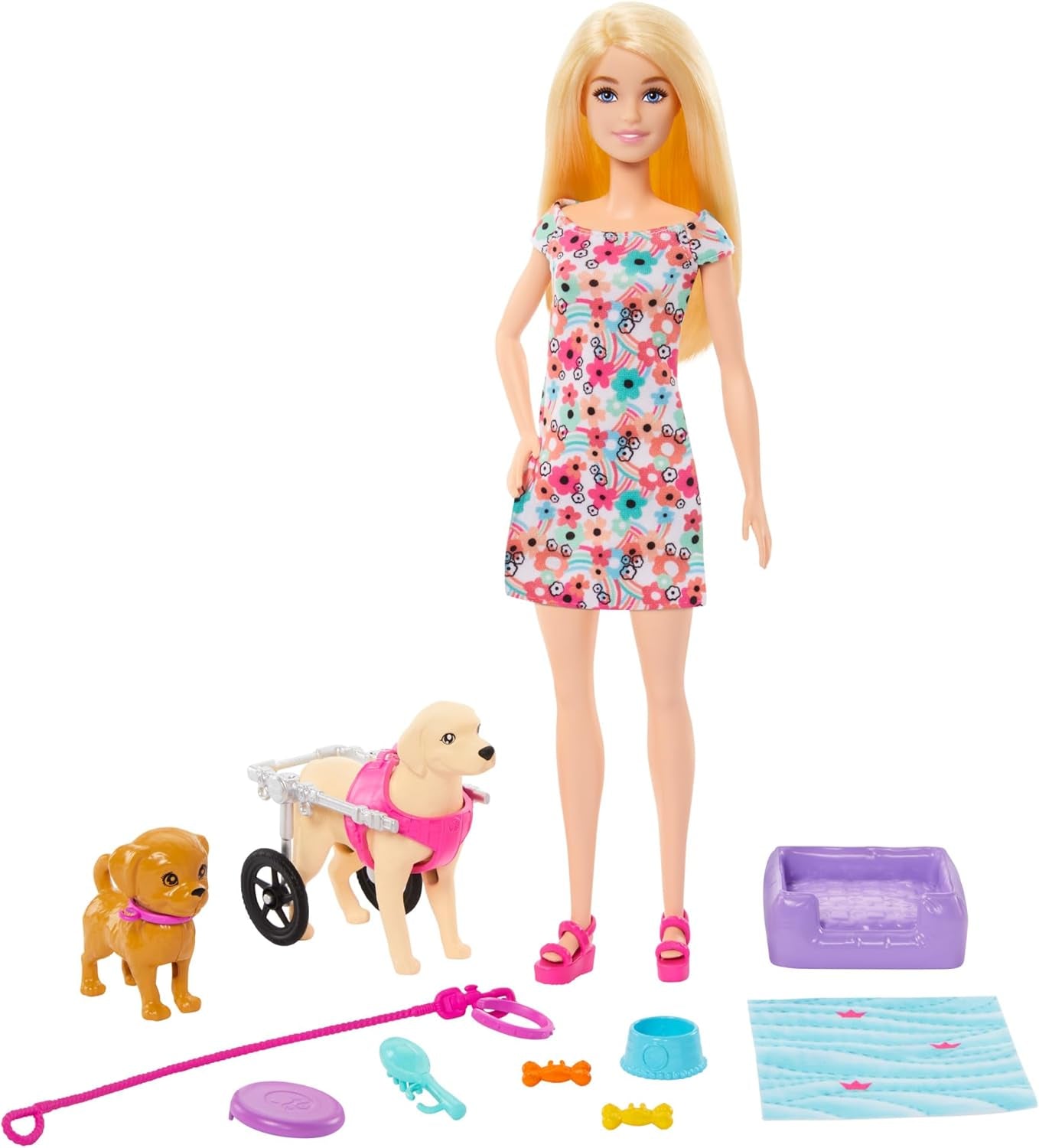 Muñeca Barbie Dog Duo y accesorios, que incluyen cachorro y perro grande con silla de ruedas, correa, plato de comida, cama para mascotas y premios de huesos, para edades de 3 años en adelante, HTK37