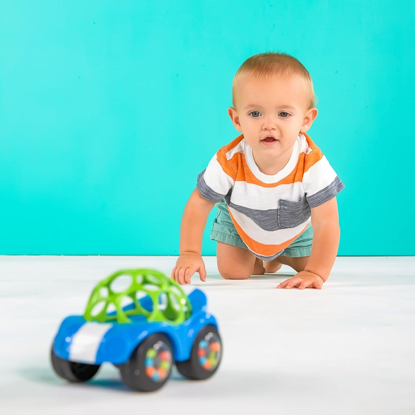 Bright Starts, Oball, Coche de Juguete Sonajero, Verde-Azul Juguetes Bebé Naty Shop