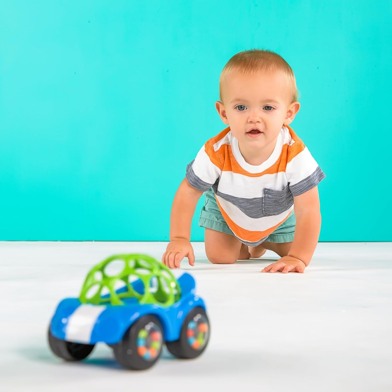 Bright Starts, Oball, Coche de Juguete Sonajero, Verde-Azul Juguetes Bebé Naty Shop
