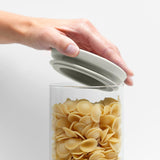 Brabantia - Recipiente de Vidrio Apilable con Tapa - Set de 3 - Conservación de Alimentos - Mantiene los Alimentos Frescos por Más Tiempo - Junta de Silicona - Apto para Lavavajillas - Gris Oscuro/Gris Claro/Verde Jade - Cajas de Conservación de Alimentos 0,3L/0,6L/1,1L Naty Shop