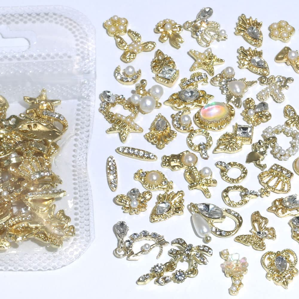 50 Stück Gold Nail Charms, estilos mixtos Glitzersteine ​​​​Nägel Perle Legierung Nagel Steine ​​​​Blume Schmetterling Strasssteine ​​​​Nägel Herz Stern Nagel Charms DIY Nail Art Zubehör Frauen Nägel Deko