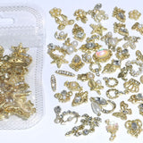 50 Stück Gold Nail Charms, estilos mixtos Glitzersteine ​​​​Nägel Perle Legierung Nagel Steine ​​​​Blume Schmetterling Strasssteine ​​​​Nägel Herz Stern Nagel Charms DIY Nail Art Zubehör Frauen Nägel Deko