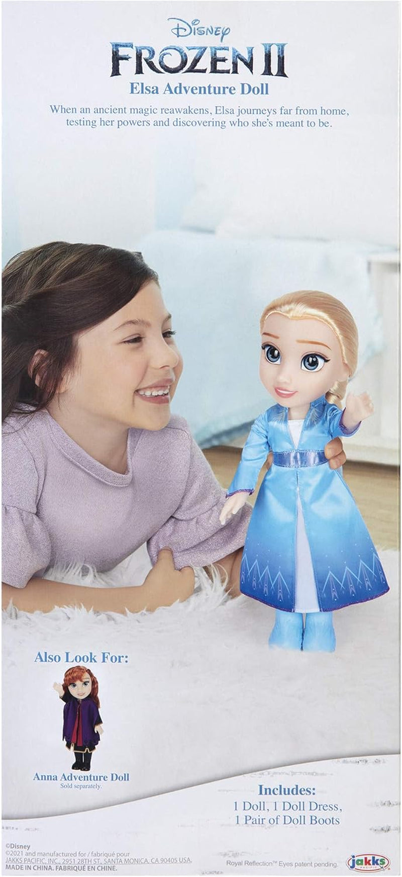 Muñeca de viaje Elsa de Frozen 2 de Disney, muñeca de 35 cm con vestido inspirado en una película de culto, botas y pelo largo trenzado para mayor diversión a la hora de jugar, para niñas a partir de 3 años