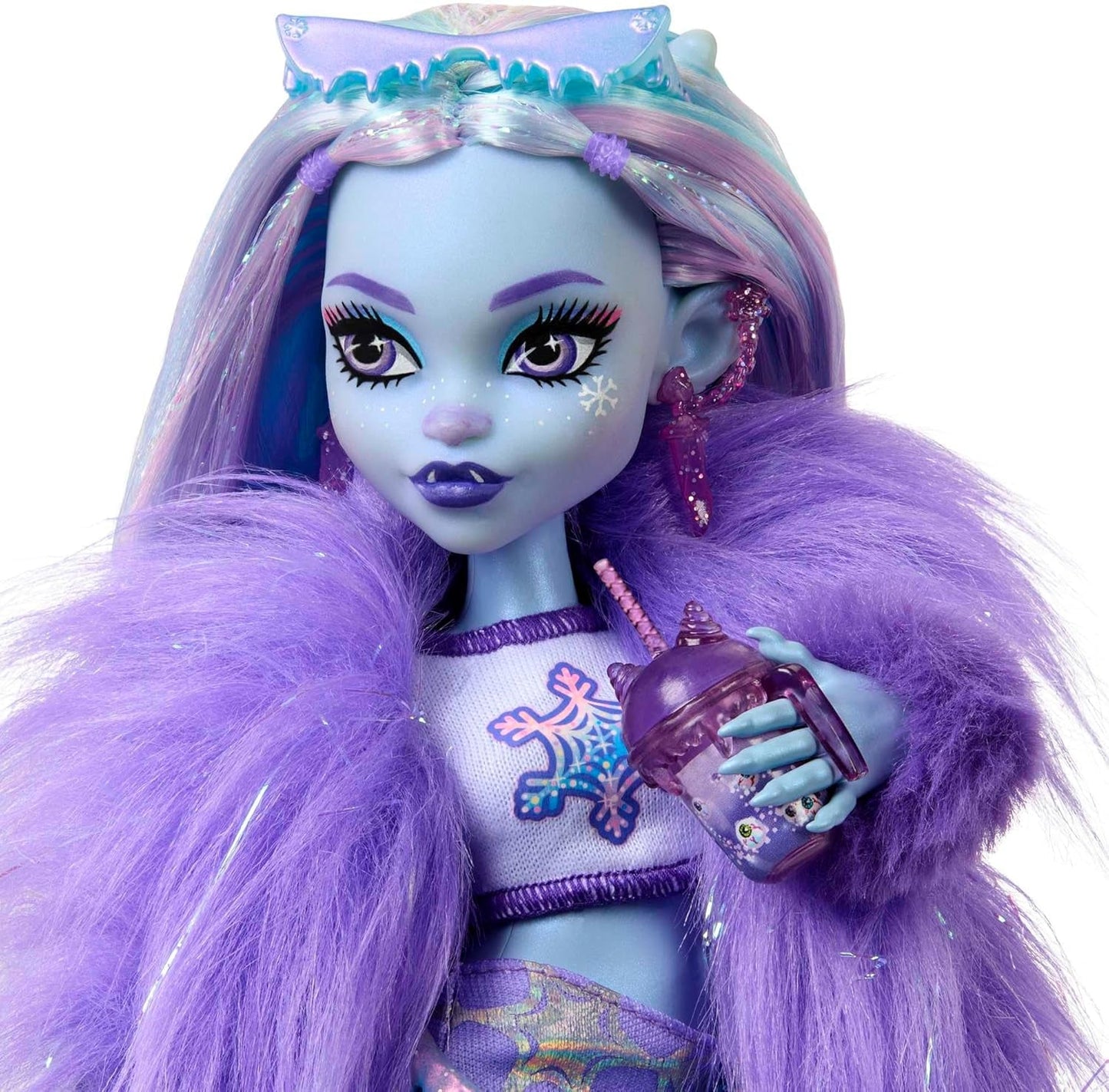 Monster High Abbey Bominable Yeti con mascota mamut y accesorios - Aspecto espeluznante de copo de nieve para niños mayores de 4 años, HNF64 Naty Shop Dolls