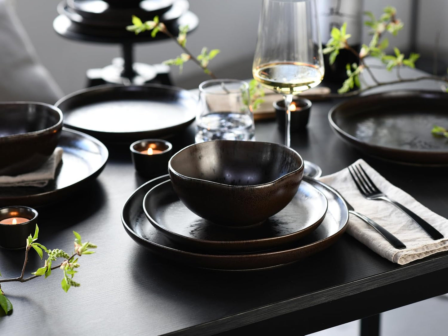 CreaTable, 21249, Serie Natura Organic RUSTY, Vajilla de 12 Piezas para 4, Juego de Platos de Porcelana, Apto para Lavavajillas y Microondas, Fabricado en Europa
