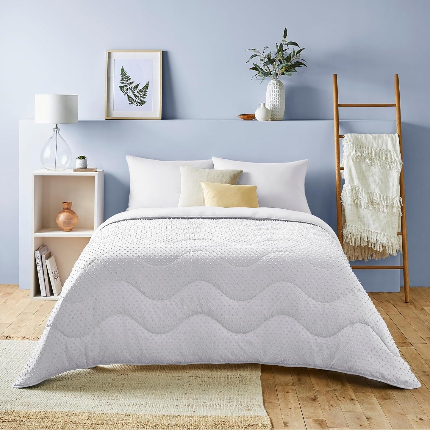 Night Lark Edredón Sin Funda, 4,5 Tog, Tamaño King, Colección Tufted Dot, Ropa De Cama De Lujo, Hipoalergénico, Lavable A Máquina, Edredones Y Edredones De Arena Cálida Naty Shop Cama Doble Blanca