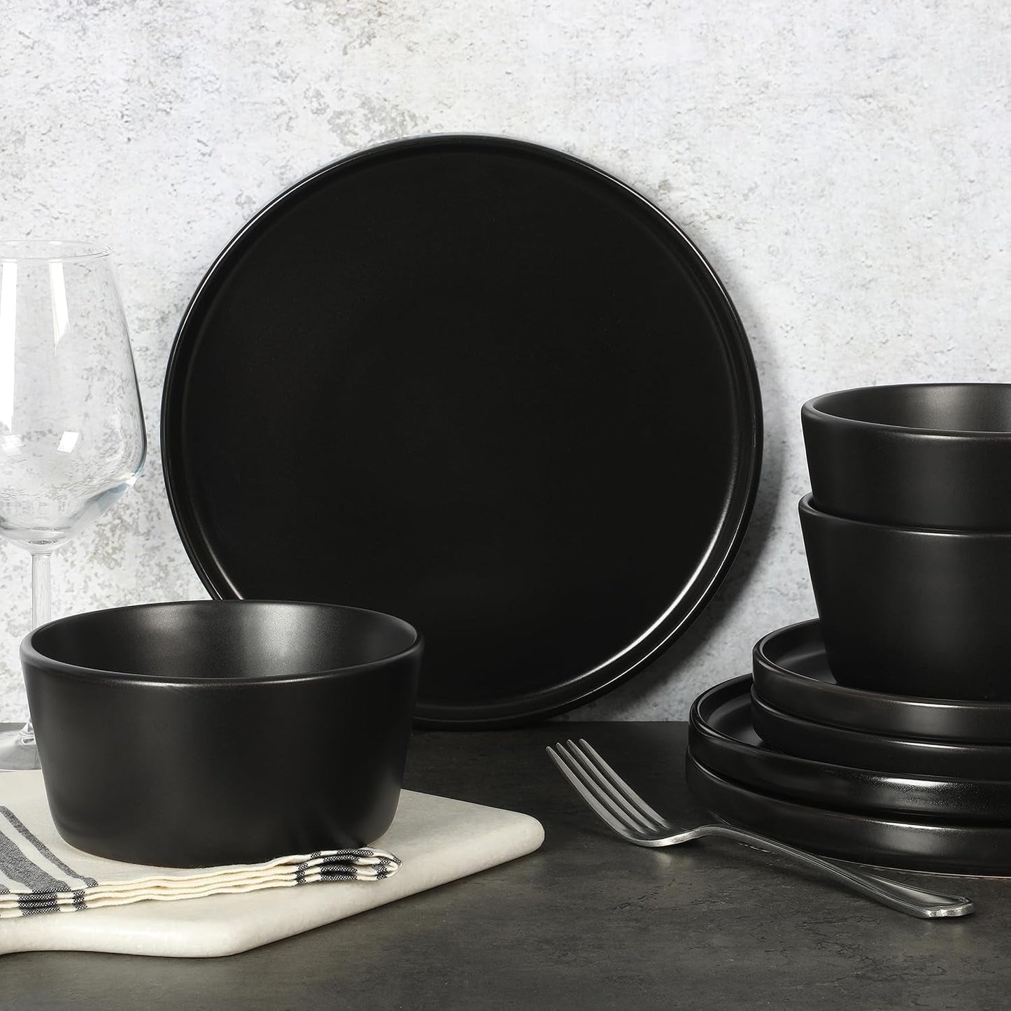 Juego de vajilla Bowery, 32 piezas, negro mate, gres, platos, tazones y tazas, 8 porciones