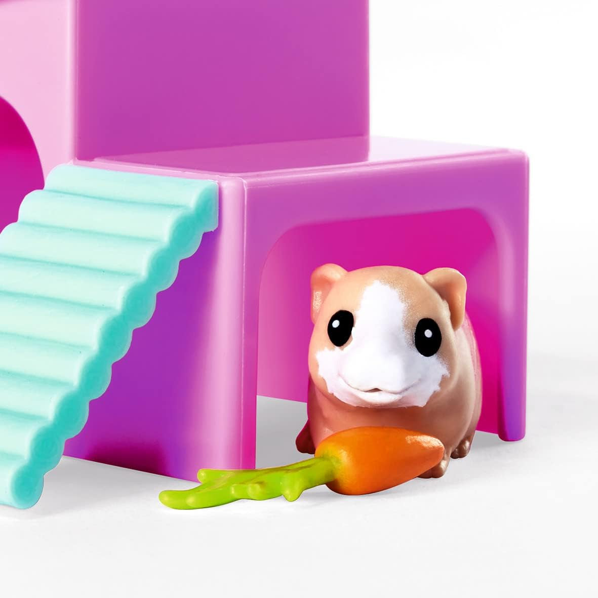 Muñeco Simba Evi Love Guinea Pigs con dos cobayas y casa, botella de agua y zanahorias, 12 cm, a partir de 3 años