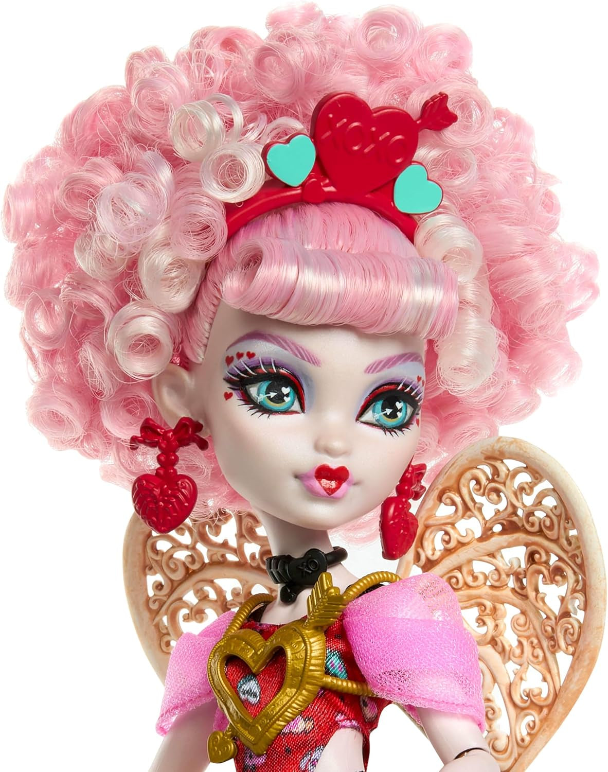 Muñeca Monster High Scary Sweet Birthday Cupido Asteria con vestido de fiesta rosa y rojo con accesorios temáticos como invitación, globo, regalo y más, JBG77