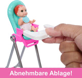 Muñeca Barbie Skipper y accesorios, juego de comida, juego de niñera, juguete que cambia de color HTK35