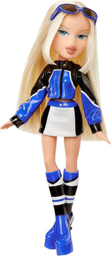 Bratz Scorchin' Cloe: incluye 1 muñeca de moda con atuendo y accesorios, muñecas inspiradas en los deportes de motor, lindo juguete para niñas