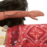 Mattel Toys Disney Moana 2 Tautai Moana Muñeca de moda para nadar con 2 accesorios, parte superior y piernas que cambian de color para movimientos de natación inspirados en la película JFF09