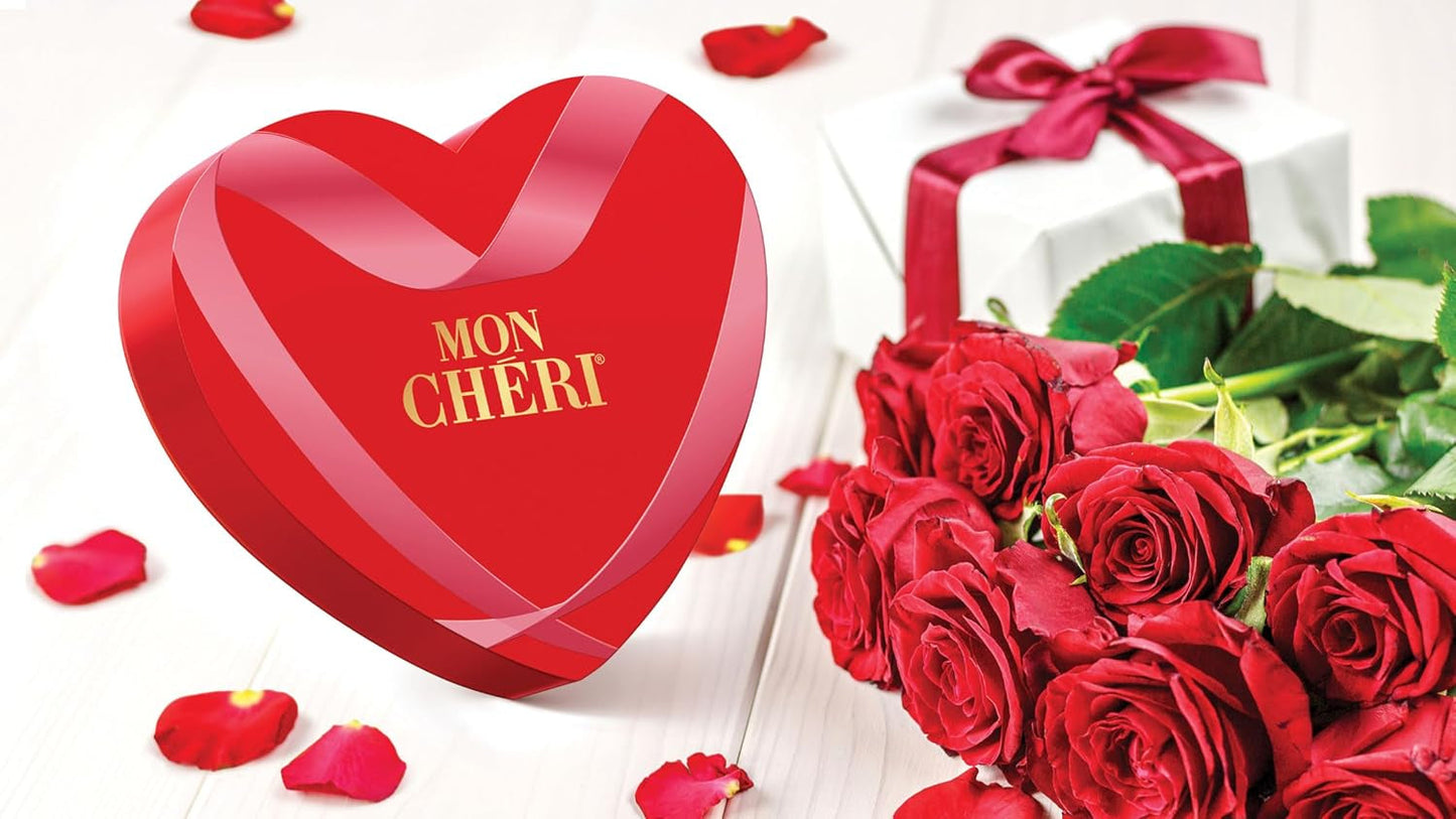 Corazón Ferrero Mon Chéri - Regalo de chocolate de San Valentín para él y para ella - Chocolate crujiente, licor de frutas y cerezas aromatizadas - Para San Valentín, Día de la Madre y Pascua - 1 paquete 147 g
