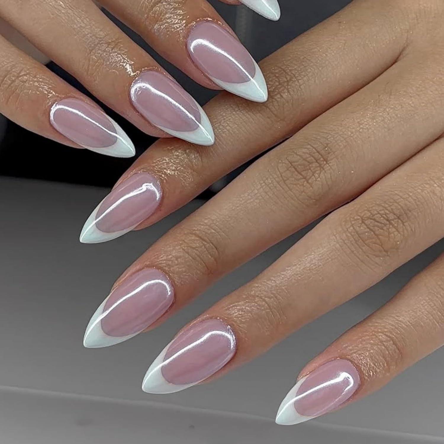 Uñas Cromadas Autoadhesivas - Pegamento Con Brillo Marrón Almendra Mediano En Las Uñas Uñas Postizas Con Brillo Pegamento En Uñas Artificiales Uñas Acrílicas Esmaltadas Para Mujeres 24 Piezas