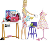 Barbie HDY90 - muñeca de diseño (30,40 cm) y estudio, 25+ complementos de diseño y moda, escritorio de diseño, silla, máquina de coser, modelo de tela, maniquí y más, juguetes a partir de 3 años Naty Shop Muñecas