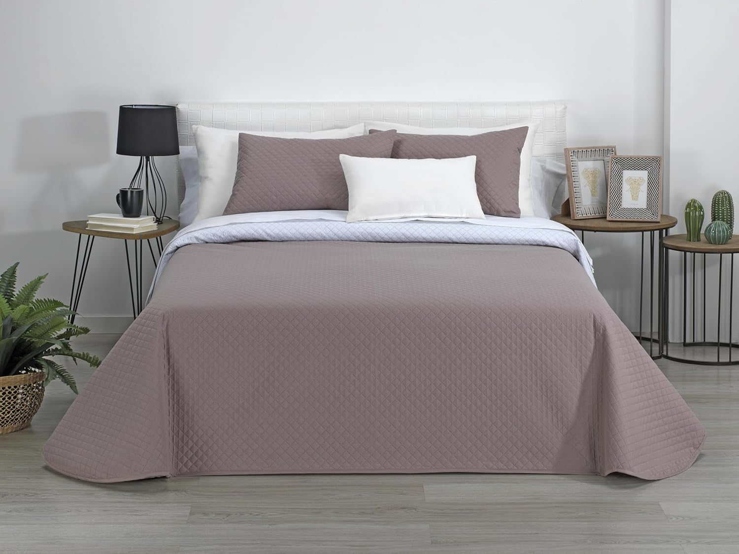 Estoralis | AVA | Colcha boutique reversible | Para todas las estaciones | Color - Blanco/Gris pardo | Para cama de 140/150/160 cm. cama. (250 X 270 Cm. Ancho X Alto) | Edredón acolchado Edredones y colchas Naty Tienda