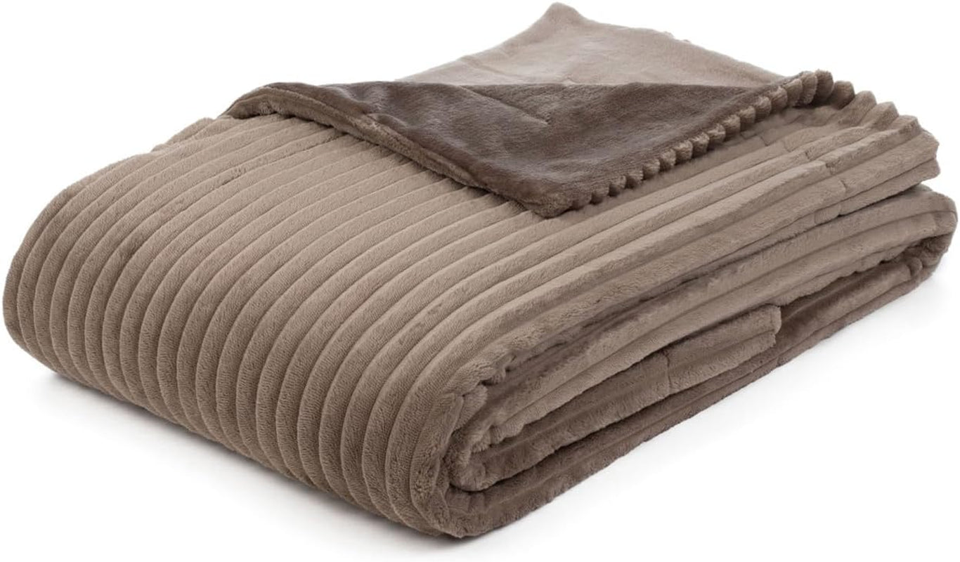 Gözze - Manta cómoda y suave con aspecto de pana, 1620 g/unid, 150 x 200 cm - canela Camas y mantas Besuche den Gözze-Store Taupe