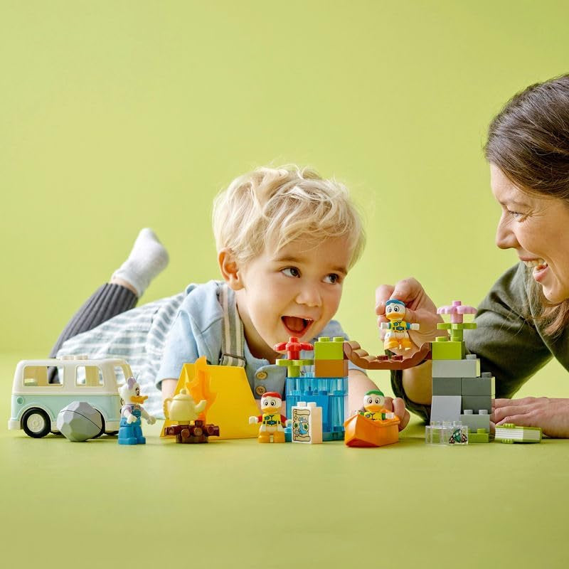 LEGO 10997 DUPLO Disney Mickey y sus Amigos Set de Aventura de Campamento con Autocaravana, Canoa y Figura de la Pata Margarita, Juguete de Construcción de Regalo para Niños Pequeños a Partir de 2 Años, Juegos de Construcción para Niñas y Niños Besuche den LEGO-Store