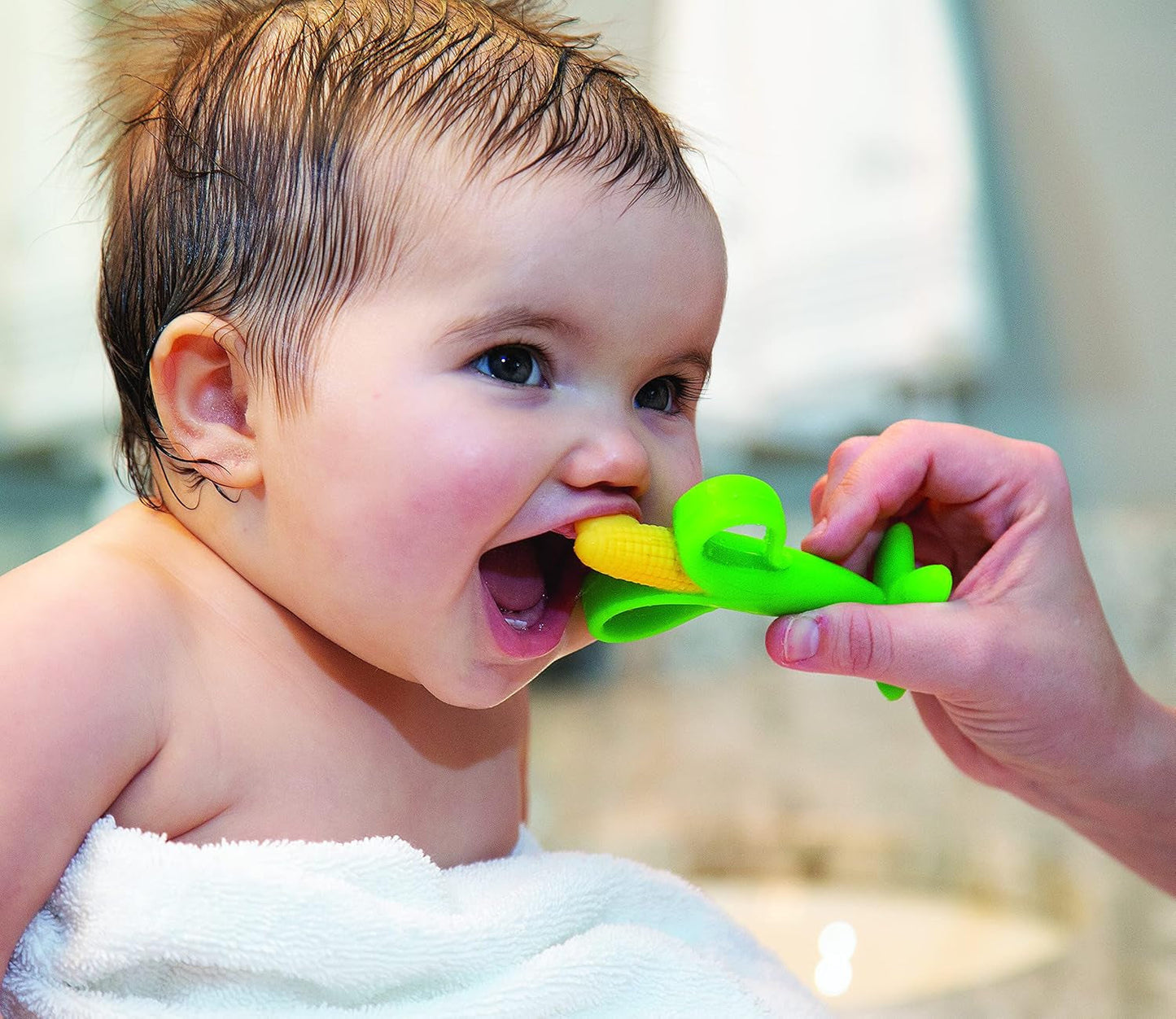 Nuby - Ayuda para la dentición de mazorca de maíz - 3M+, multicolor