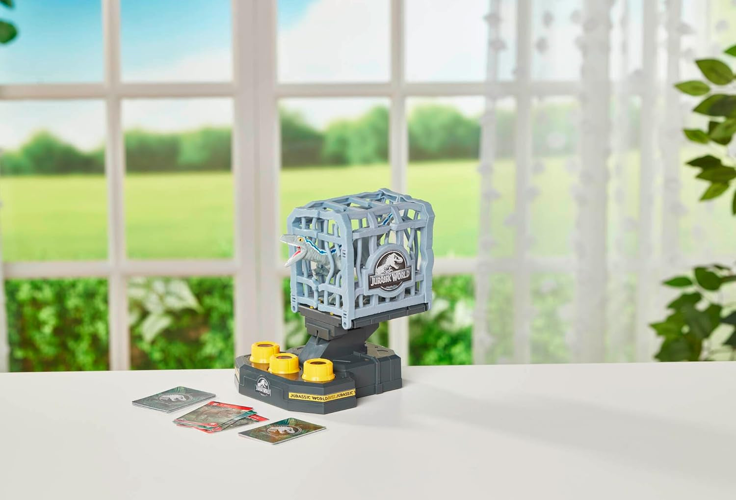 EPOCH Games, Jurassic World - Cage Breaker, 7523, juguete de dinosaurio, juego de mesa para niños a partir de 4 años
