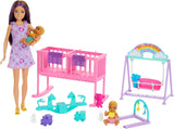 Muñeca Barbie Skipper y casa de juegos con accesorios, incluye muñecas gemelas, 1 cuna, 1 columpio, 1 mecedora y más, HXM99