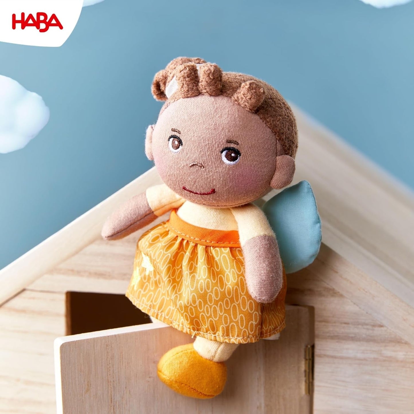 HABA Ángel de la guarda Holly - Muñeca de tela suave (15 cm), regalo de bienvenida perfecto para bebés y niños pequeños - Lavable a 30 °C - 2011871001