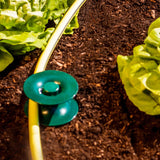 Juego de 3 guías de manguera, verdes, 24 x 9 cm | Manguera de jardín y guía de cables con anclaje al suelo | Enrollador de manguera para proteger parterres y paredes de casas | Carrete para manguera y cable de jardín.