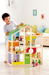 Casa de muñecas Hape Four Seasons: galardonada casa de muñecas de madera de tres pisos con muebles, accesorios, escaleras corredizas y techo reversible para todas las estaciones, para niños de 3 años en adelante