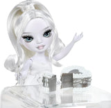 Muñeca Rainbow High Shadow High Girl's Night - Natasha Zima - Muñeca de moda de 28 cm en tonos grises, pelo blanco y traje plateado con accesorios y peine - Para coleccionistas y niños a partir de 6 años