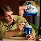 LEGO Star Wars 75408 Casco de Jango Fett - Set de construcción mandaloriano para adultos - Modelo con soporte, placa de identificación y antena ajustable - Regalo para los fanáticos del ataque de los clones Juegos de construcción Besuche den LEGO-Store