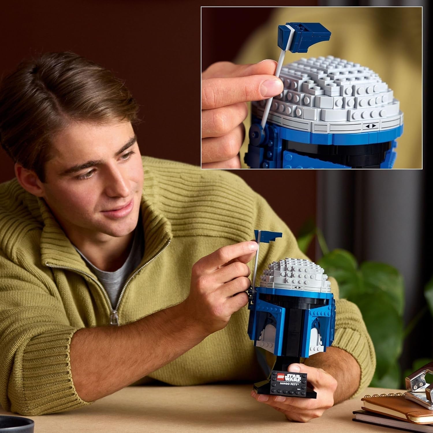 LEGO Star Wars 75408 Casco de Jango Fett - Set de construcción mandaloriano para adultos - Modelo con soporte, placa de identificación y antena ajustable - Regalo para los fanáticos del ataque de los clones Juegos de construcción Besuche den LEGO-Store