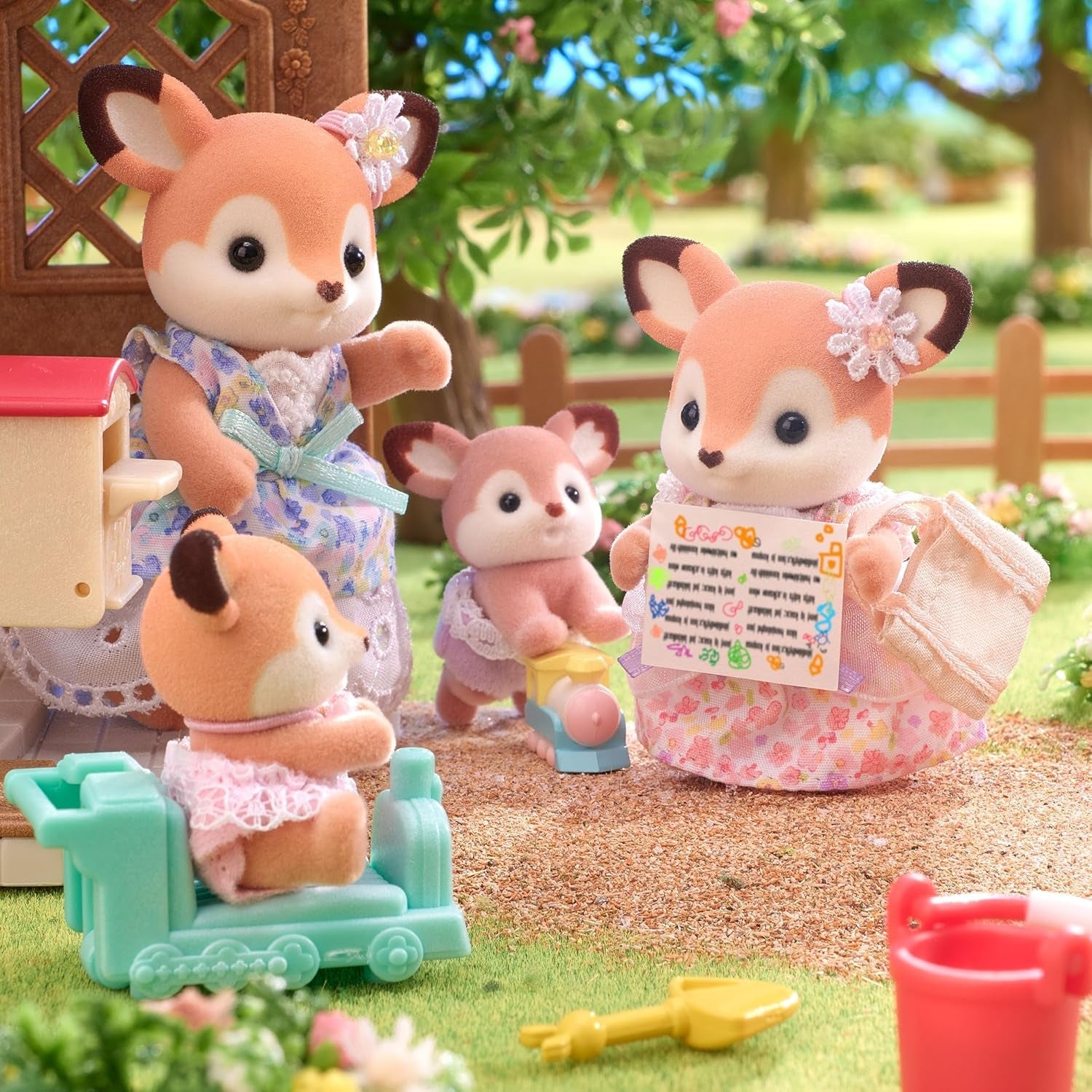 Sylvanian Families 5800 Ciervos Gemelos, Juego de Figuras de Animales, Figuras de Animales del Bosque, Juguete para Edades de 3 años en adelante