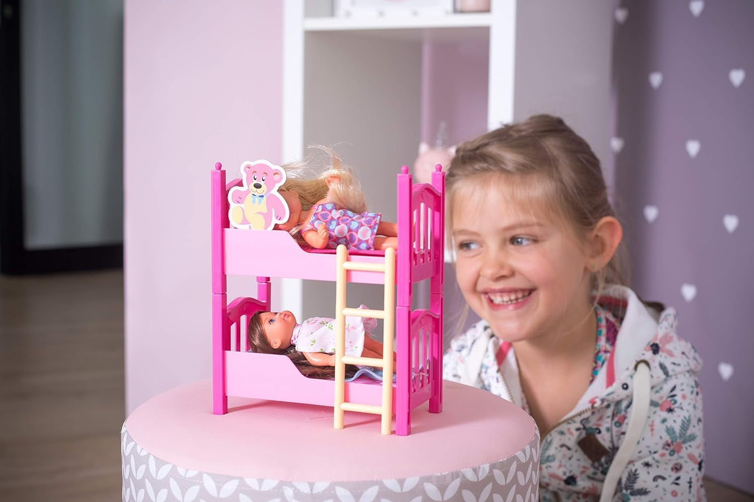 Simba 108178046 105733847 - Evi Love Cama de 2 pisos / con dos muñecas Evi / con litera / incluidos accesorios / muñeca disfrazada / 12 cm, para niños a partir de 3 años