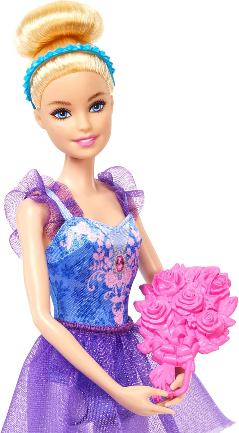 Barbie Ballettstudio Set con 2 Puppen y 9 Zubehörteilen, rubia y morena Ballerina-Modepuppen mit aussietzem Outfit und zum Tanzmotto passten Teilen, HXC37, [Multicolor]