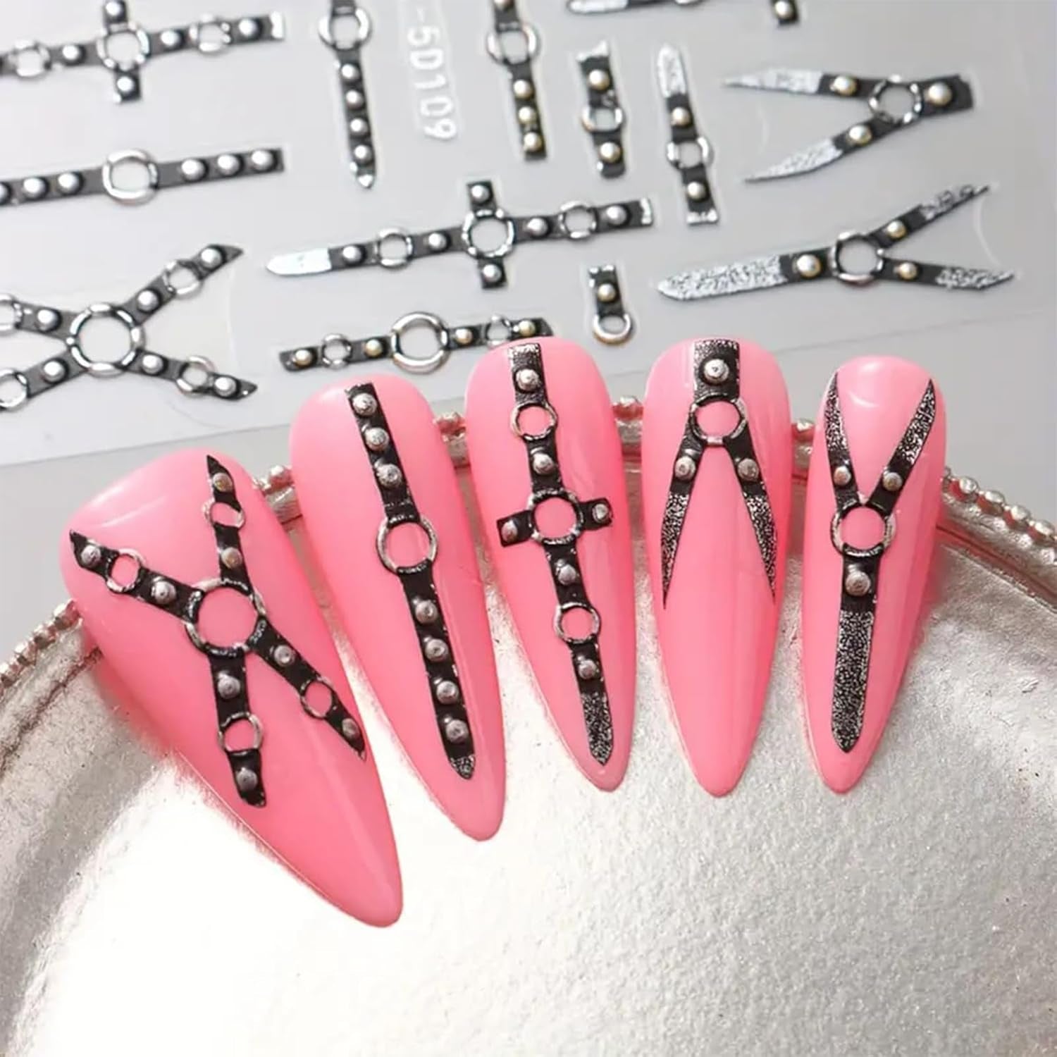 2PCS 5D En Relieve Gótico Punk Nagelsticker, Nagel Sticker Selbstklebend Kreuz Und X-Form Halloween Nagelaufkleber, Nageldesign Zubehör Für Damen Nail Art