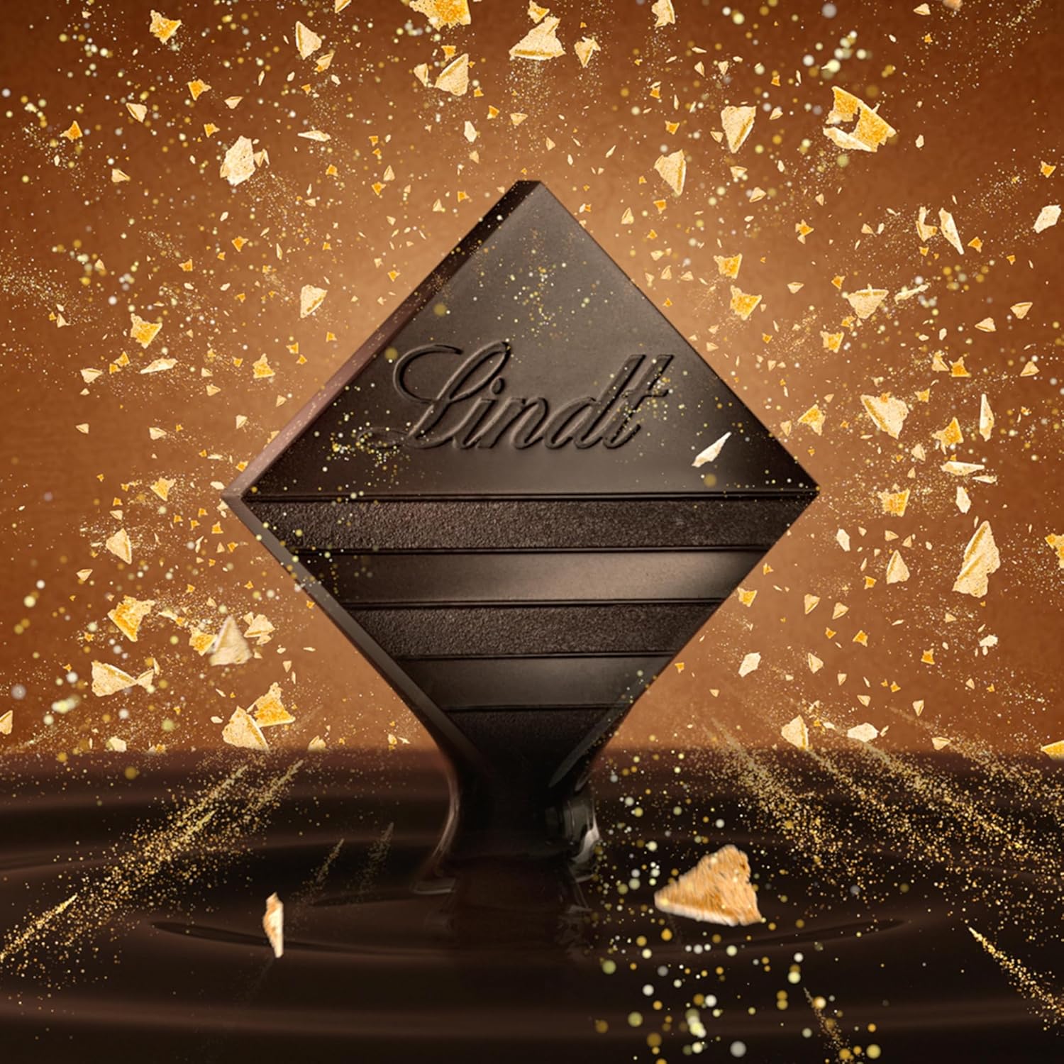 Lindt EXCELLENCE Bucati De Aluat Cu Paiete Si Caramel - Ciocolata Neagra Fina Cu Aroma Intensa De Cacao
