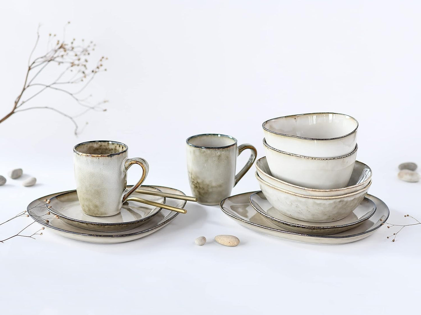 CreaTable, 23769, Serie CLOUDY, Arena, Vajilla de 10 piezas, Servicio combinado de porcelana, Apto para lavavajillas y microondas, Fabricación de calidad
