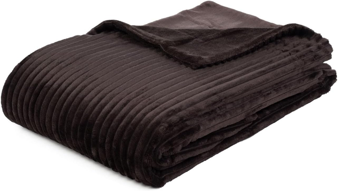 Gözze - Manta cómoda y suave con aspecto de pana, 1620 g/unid, 150 x 200 cm - canela Camas y mantas Besuche den Gözze-Store Marrón oscuro