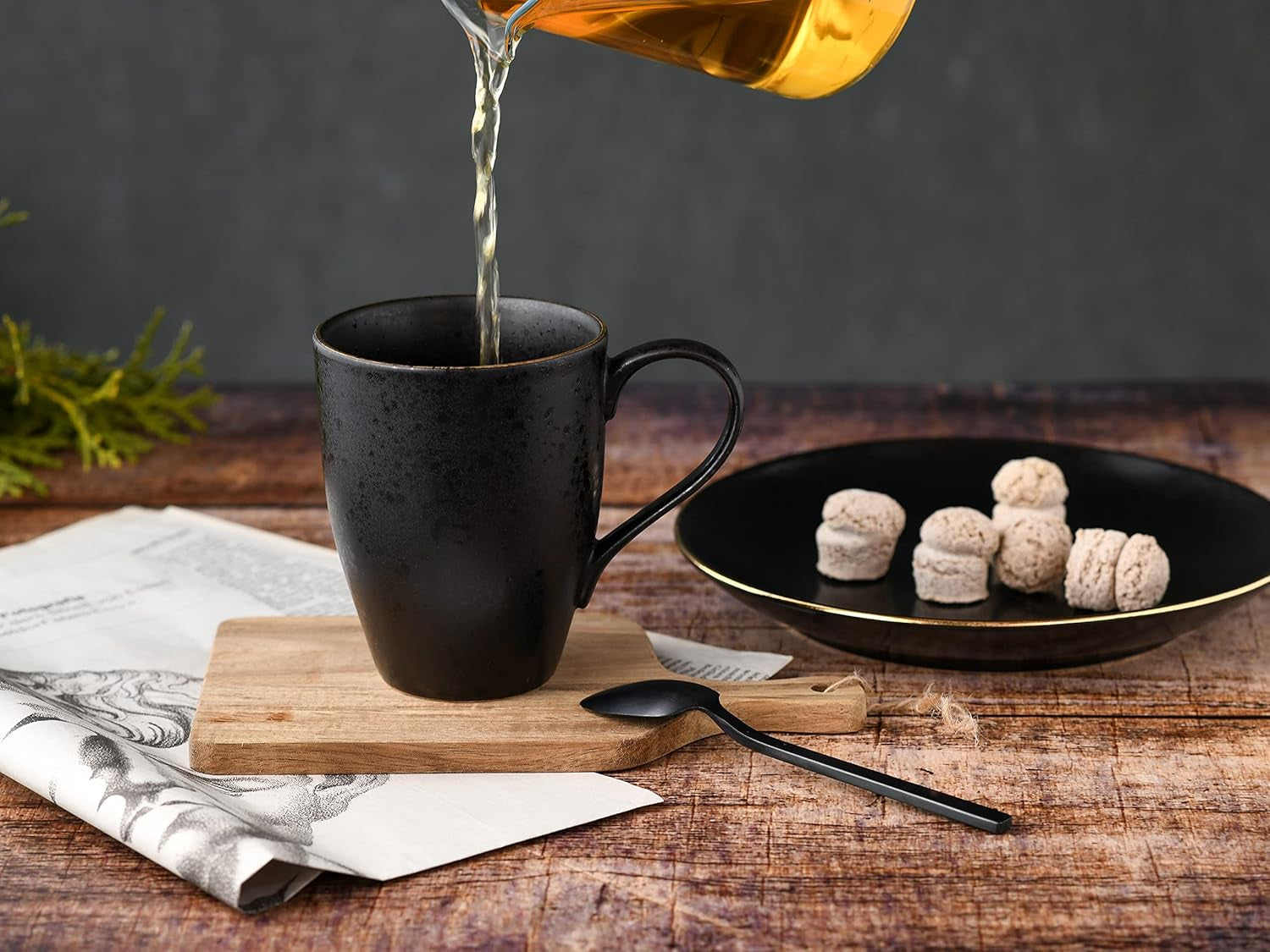CreaTable, 22699, serie Industrial Gold BLACK, juego de vajilla de 16 piezas para 4, servicio combinado de porcelana, apto para lavavajillas y microondas, fabricación de calidad