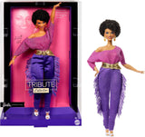 Muñeca Barbie Signature Debbie Allen Tribute Collection con top con hombros descubiertos, cinturón dorado y pantalones y leggings con flecos morados, JBJ24
