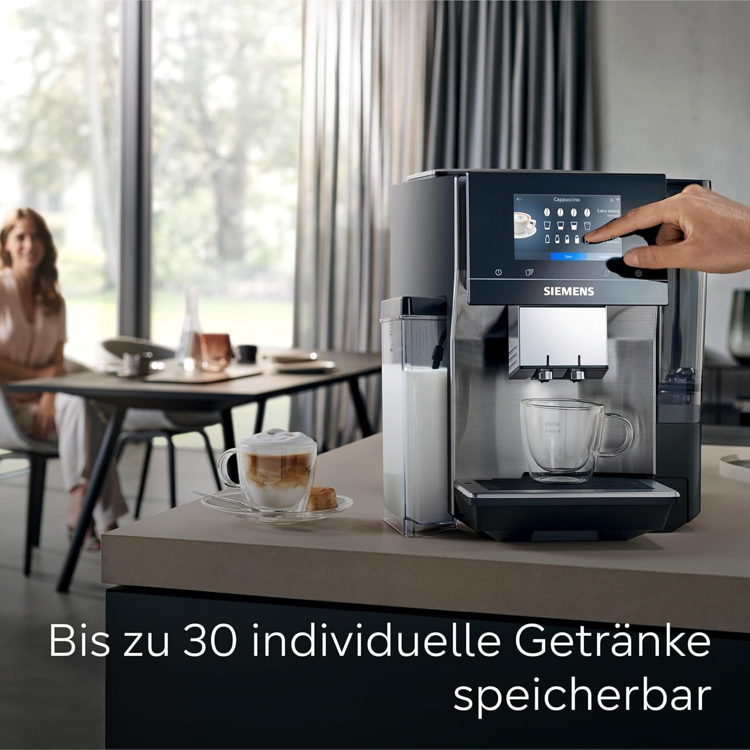 Cafetera espresso totalmente automática Siemens EQ700, pantalla TFT a color grande, 36 bebidas frías y calientes, cerveza fría, función 2 tazas, control por aplicación, sistema de limpieza automático, acero inoxidable negro, TQ717D03