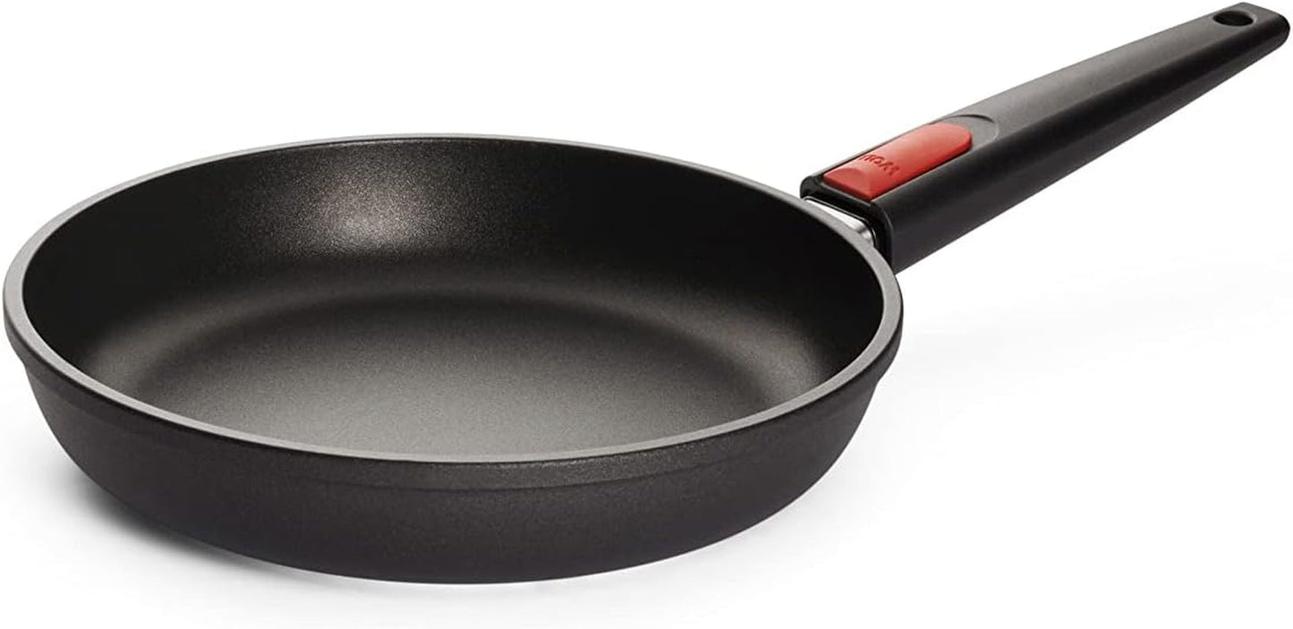 Sartén Woll Nowo Titanium - Inducción, 5 Cm de altura, mango extraíble - para todo tipo de fuegos, Aluminio fundido, revestimiento antiadherente Ollas y Sartenes Naty Shop 24 Cm