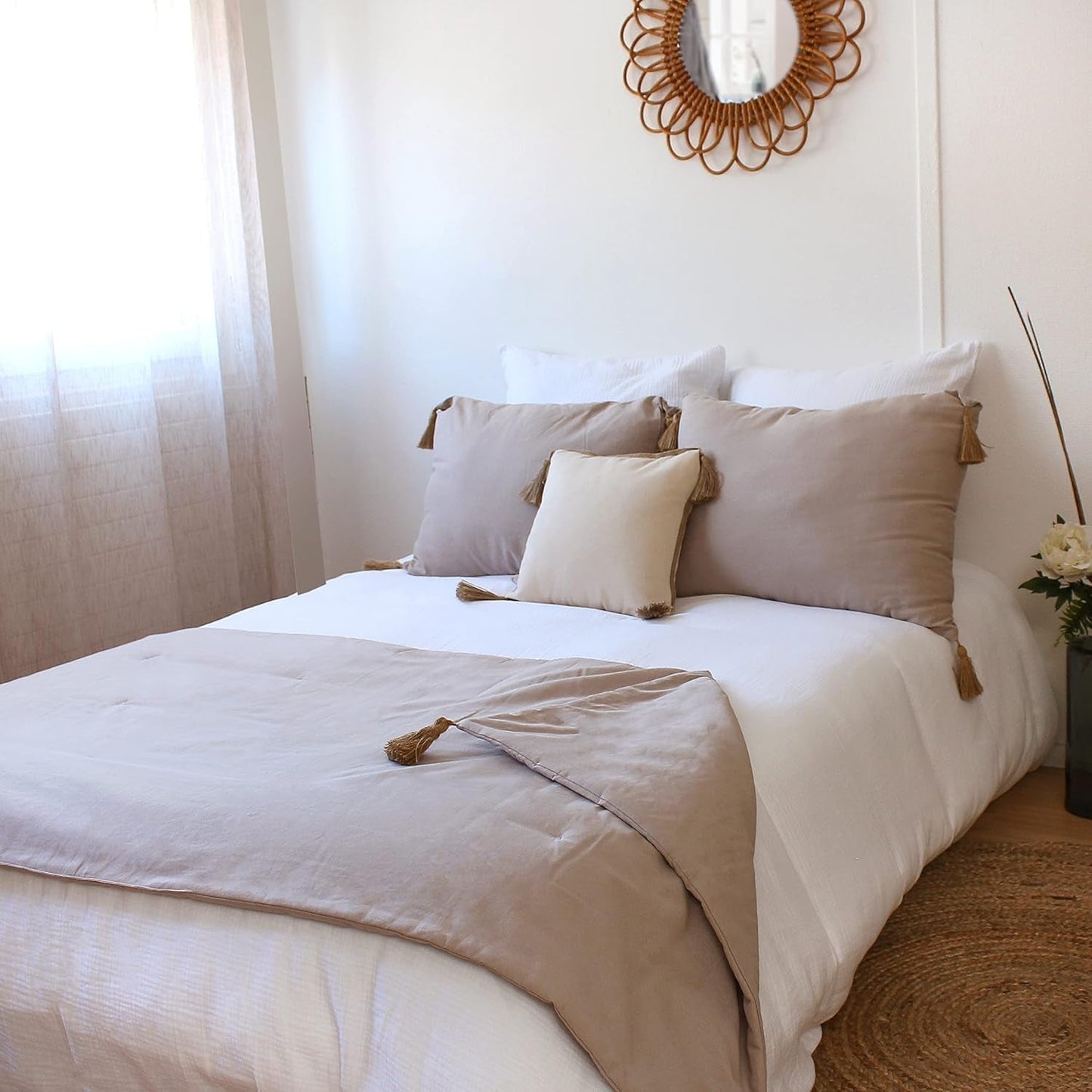 Manta Enjoy Home Beige Natural Con 4 Pompones De Yute 90 X 190 Cm 100% Algodón Certificado Oeko-Tex Colección Panamá Naty Shop Mantas y Edredones