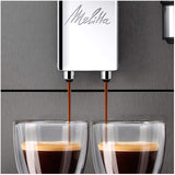 Melitta Avanza - Cafetera espresso totalmente automática con sistema de leche, cafetera espresso con molinillo y depósito de agua extra grande (1,5 l) para, por ejemplo, café. capuchino o espresso, titán místico